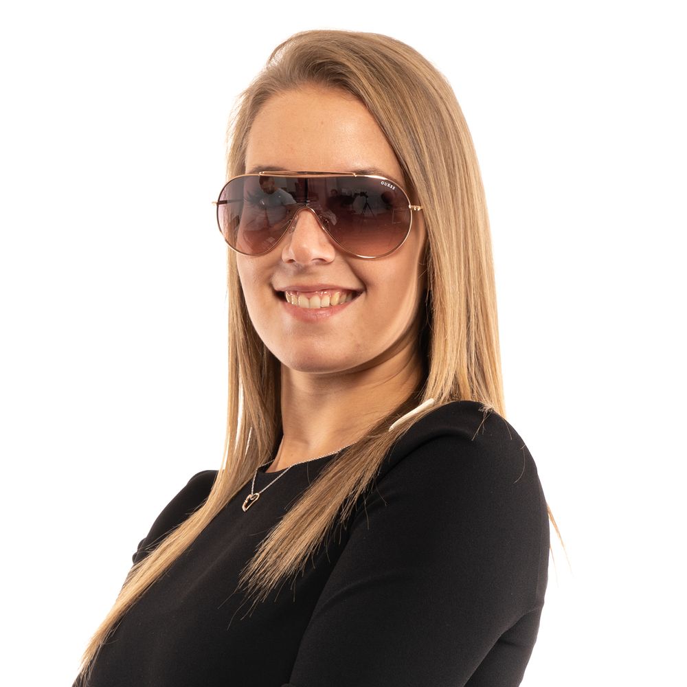 نظارة شمسية نسائية باللون الذهبي الوردي