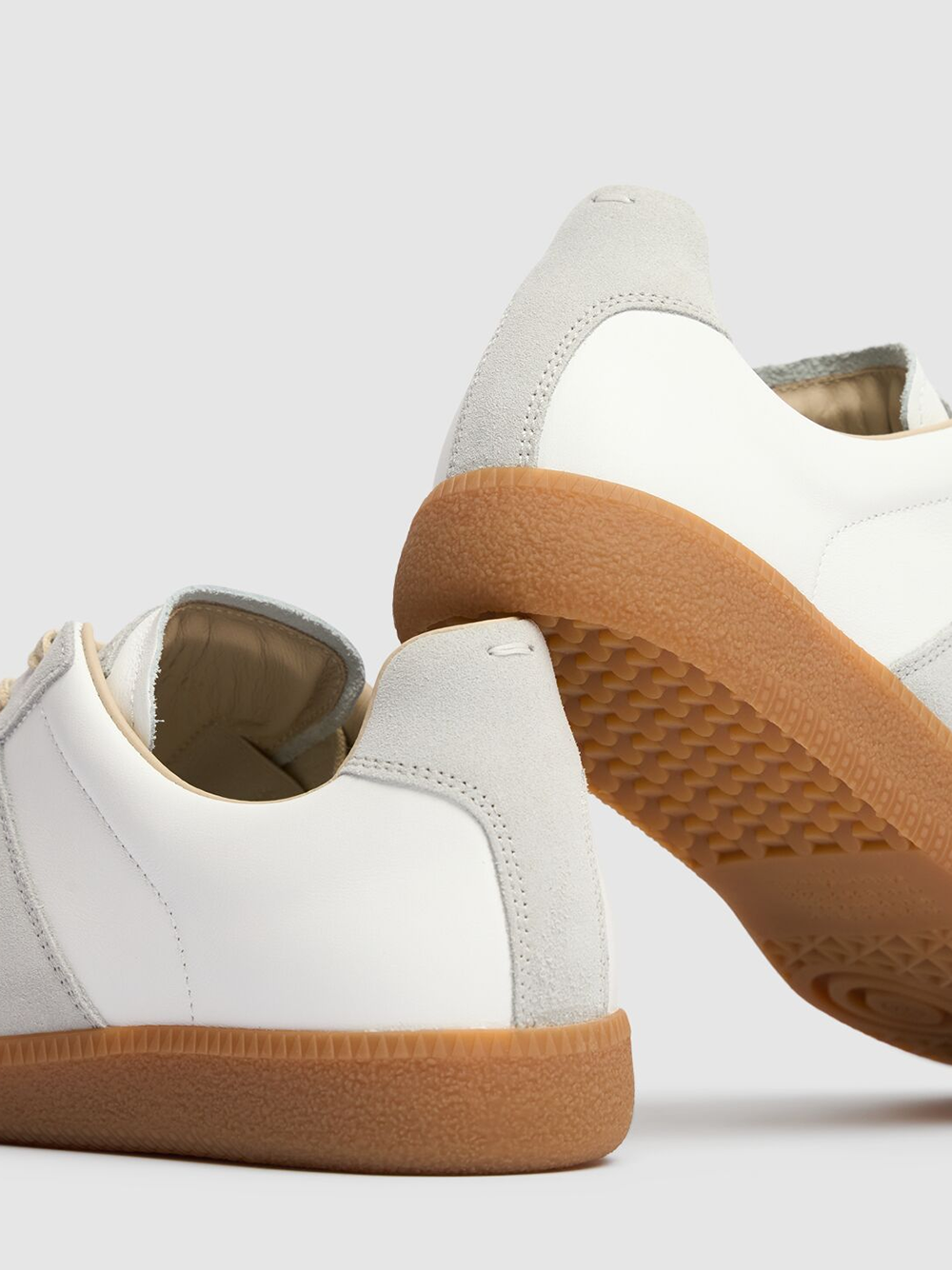Lave sneakers i læder og ruskind