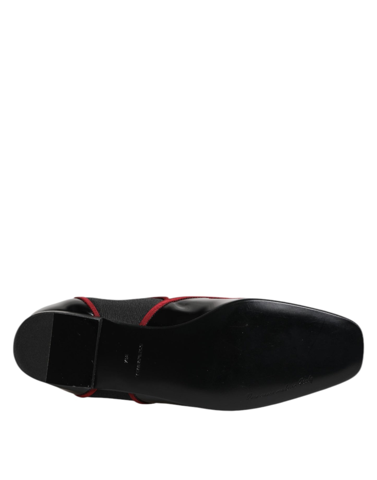 حذاء تشيلسي جاكي أسود بأزرار