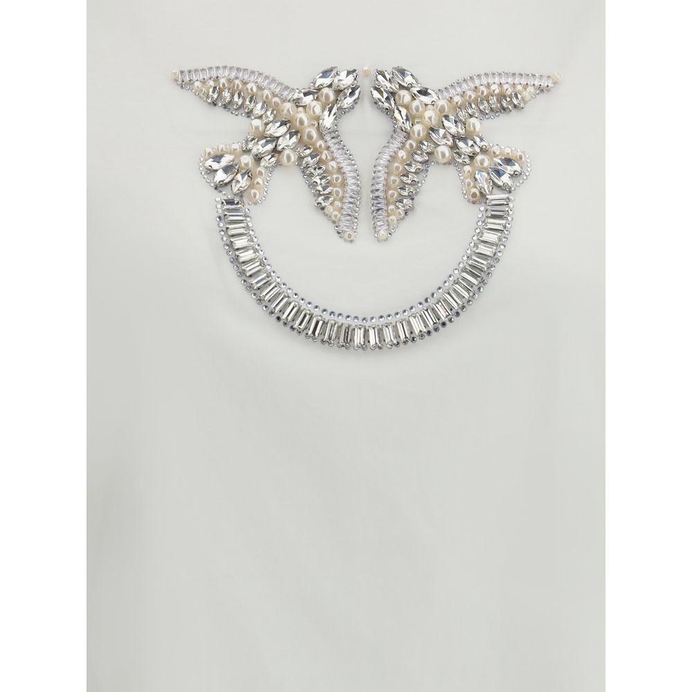 تي شيرت مطرز بشعار