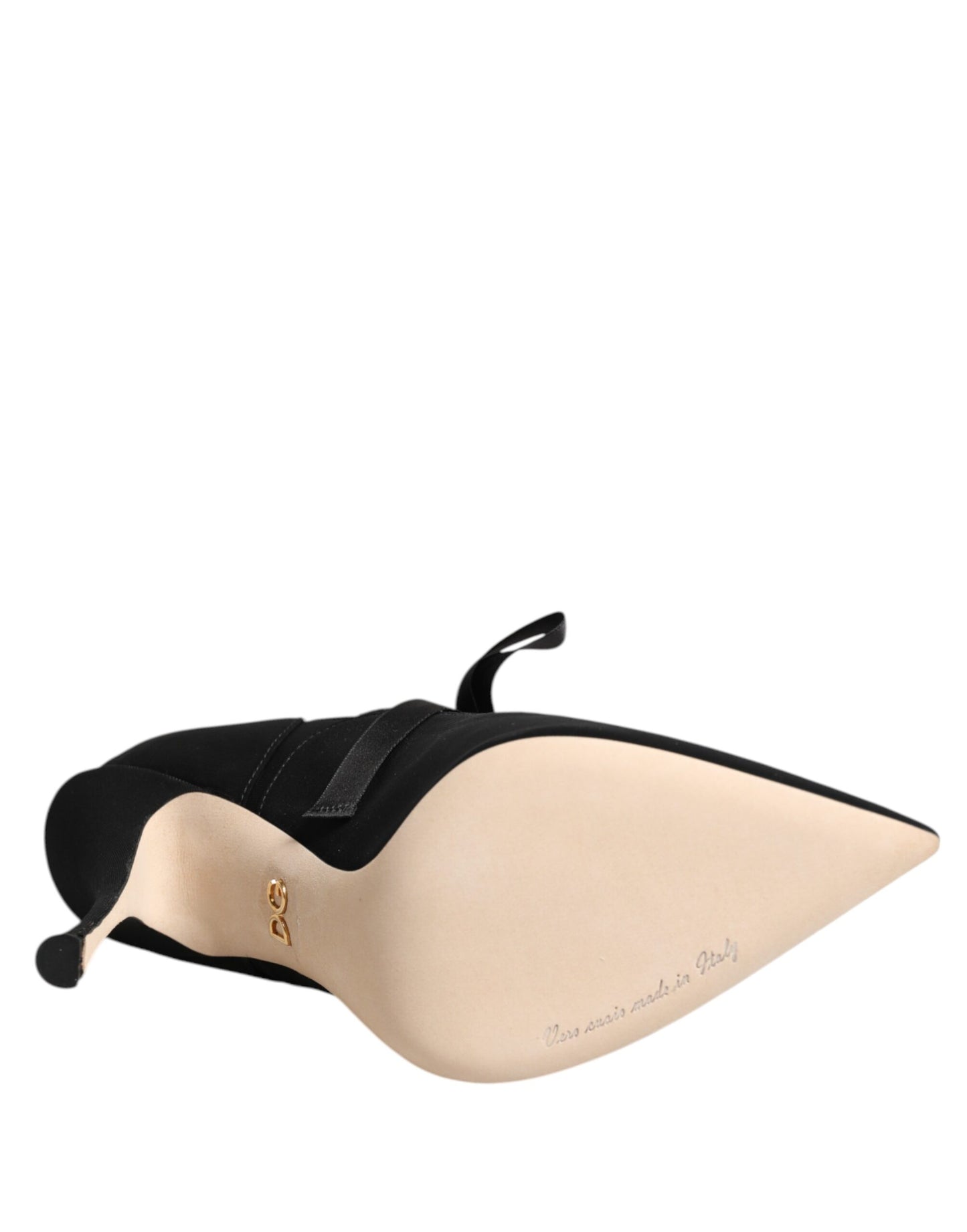 حذاء بكعب ستيليتو أسود برباط