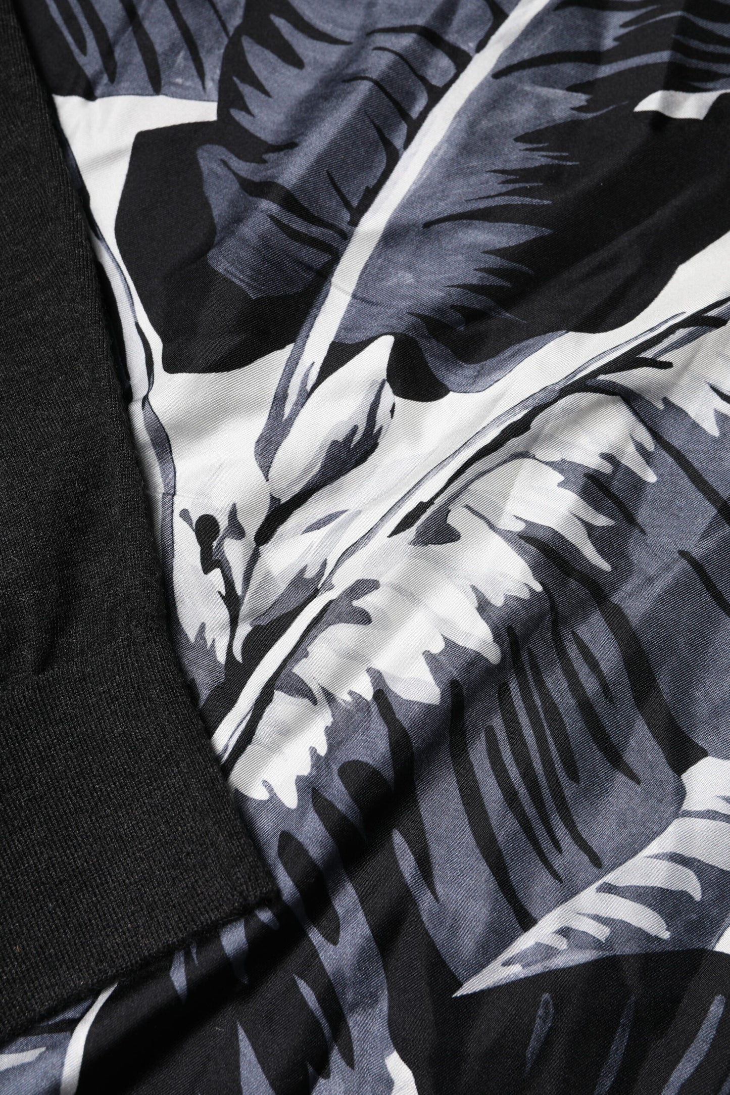 Black Printed Knitted Men Pullover Sweater-Dolce & Gabbana-LabelTerrace.com