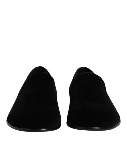 حذاء رسمي سهل الارتداء من المخمل الأسود