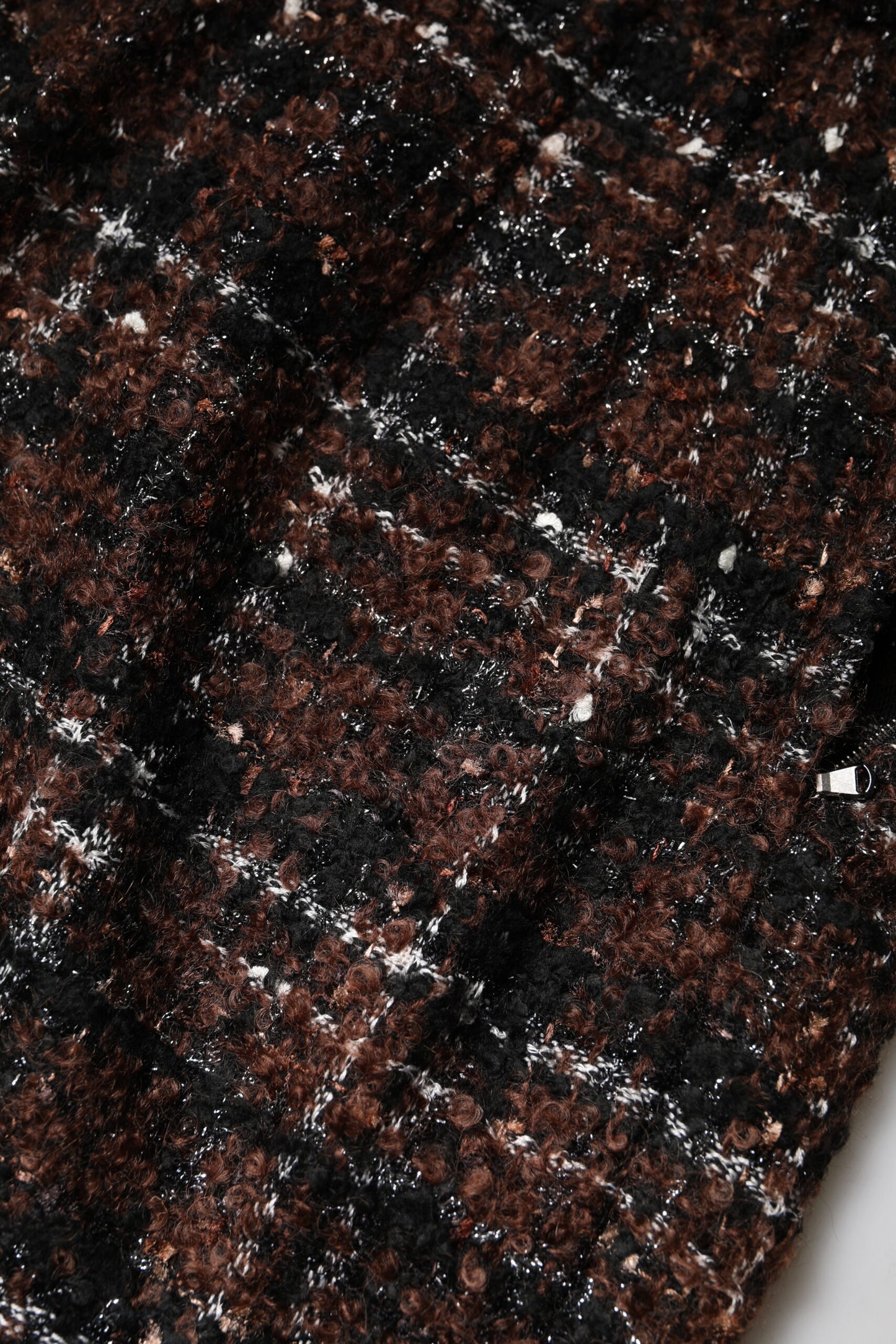 تنورة متعددة الألوان من قماش التويد الاسكتلندي بخصر عالٍ وقصّة قلم رصاص