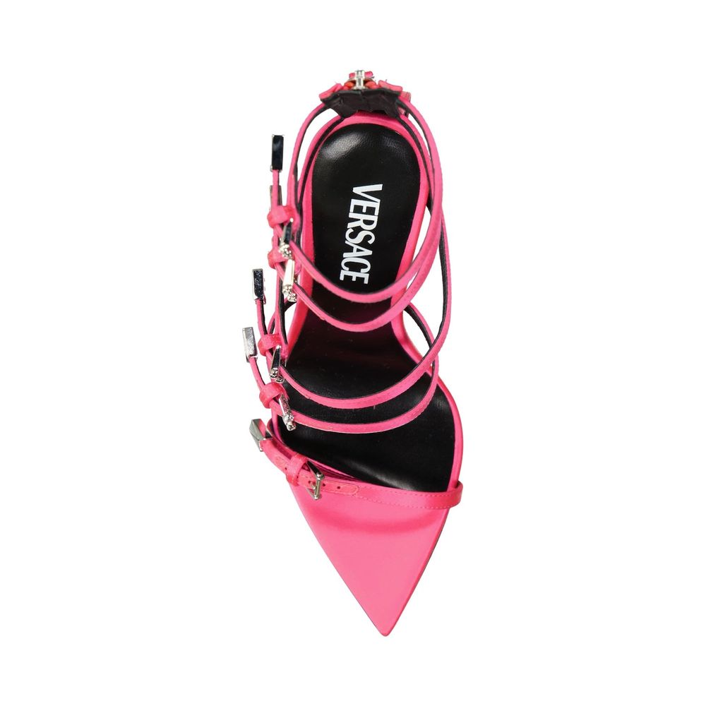 صنادل ذات رؤوس رفيعة