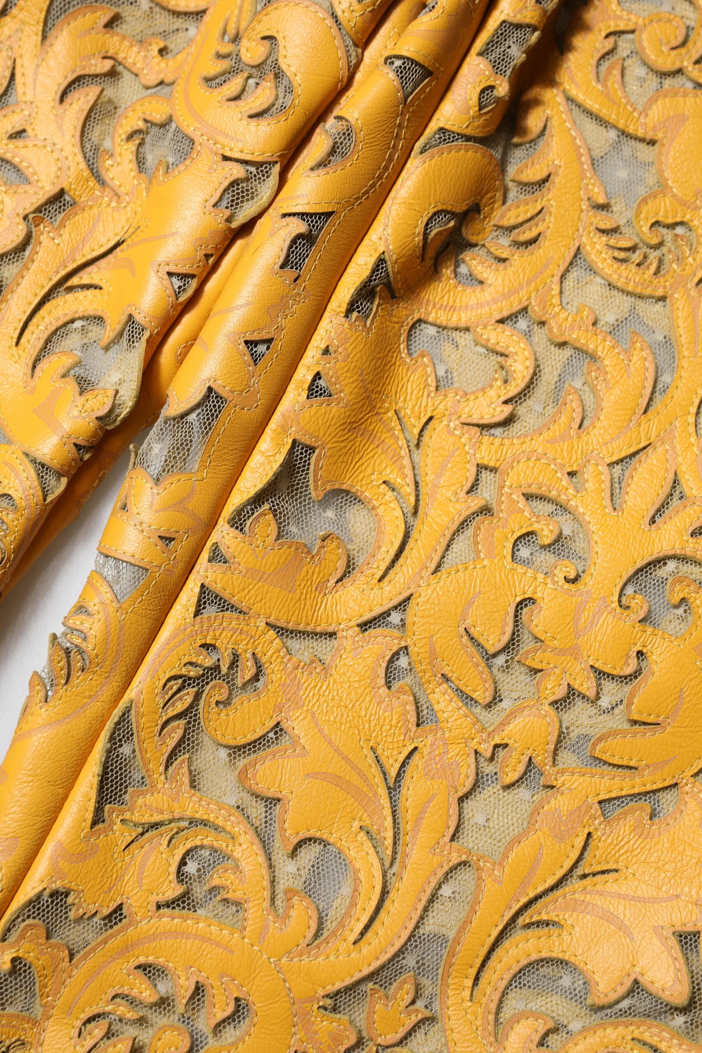 Yellow Floral Lace Mid Waist Capri Pants-Dolce & Gabbana-LabelTerrace.com