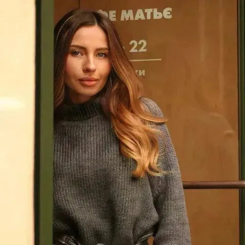 Women Luxury Sweaters & Cardigans