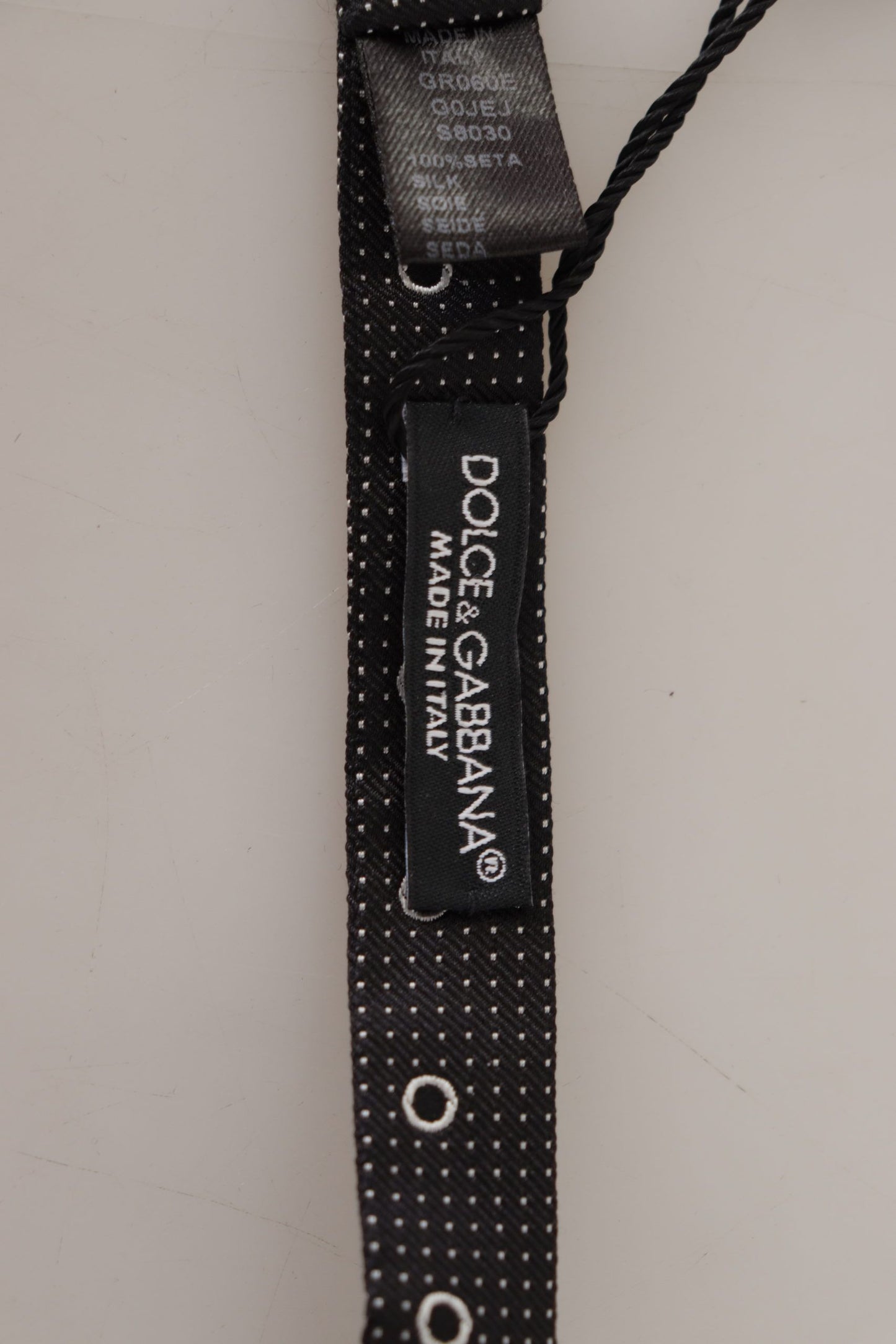 ربطة عنق بابيلون من الحرير 100% منقوش باللونين الأسود والأبيض