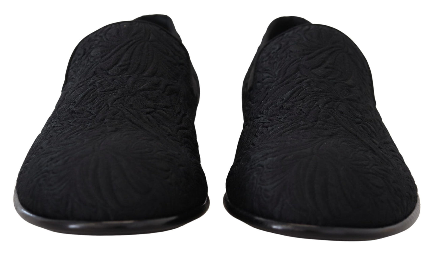 حذاء بدون كعب من الجاكار الأسود المزهر