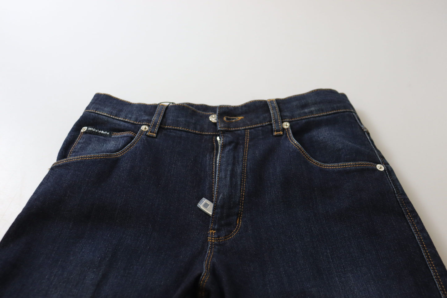 بنطال جينز أزرق ضيق بخصر مرتفع من القطن