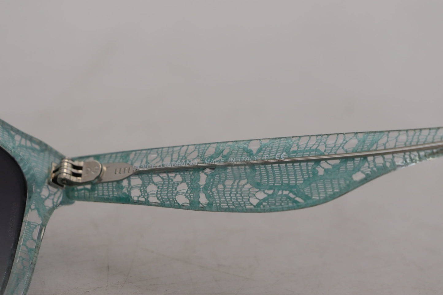 نظارة شمسية دائرية من الكريستال والأسيتات باللون الأزرق DG4190