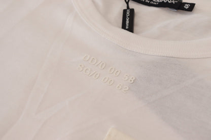 تي شيرت أبيض بأكمام قصيرة وجيب قابل للطي