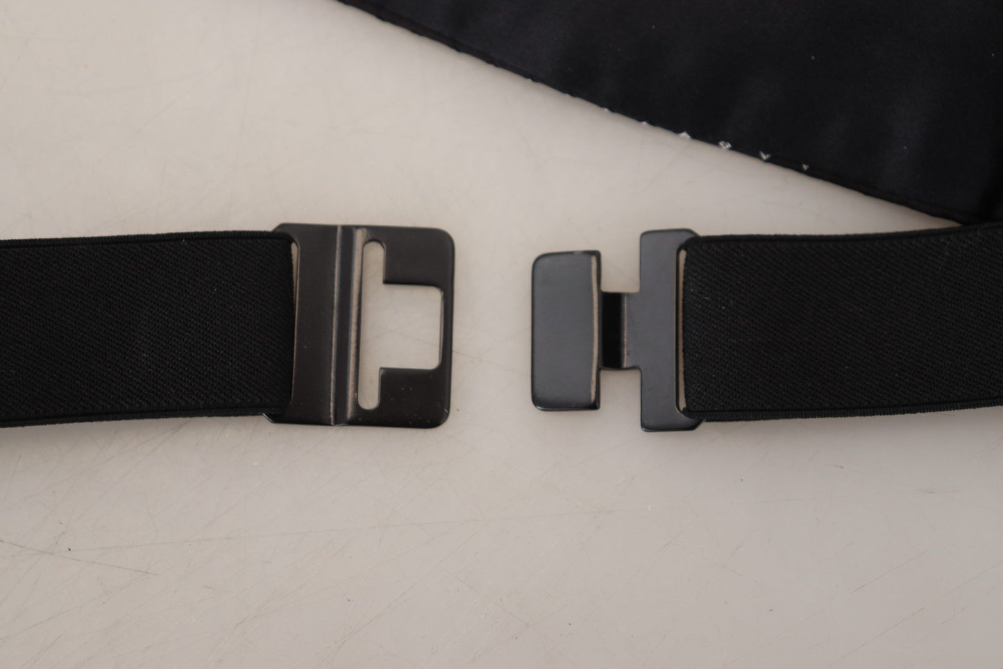 حزام رجالي أسود منقط عريض الخصر