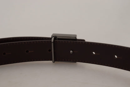 حزام من الجلد الذهبي والفضي بمشبك معدني مربع