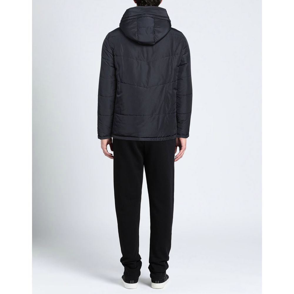 سترة أكواسكوتوم زرقاء أنيقة بغطاء رأس قابل للإزالة