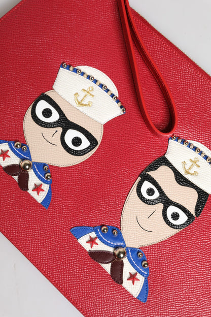 حقيبة كلاتش جلدية حمراء مزينة من #DGFamily