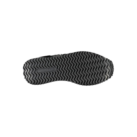 Smarte sorte snøresneakers med kontrastdetaljer