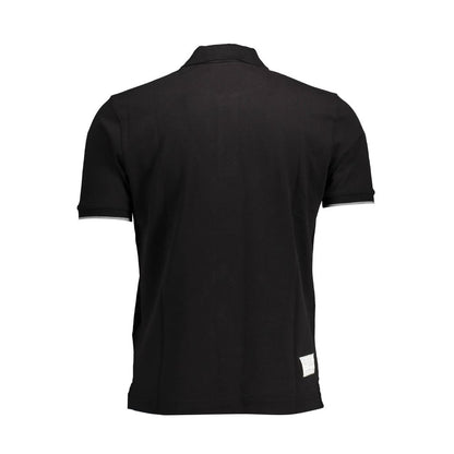 Elegant poloshirt med kontrastdetaljer