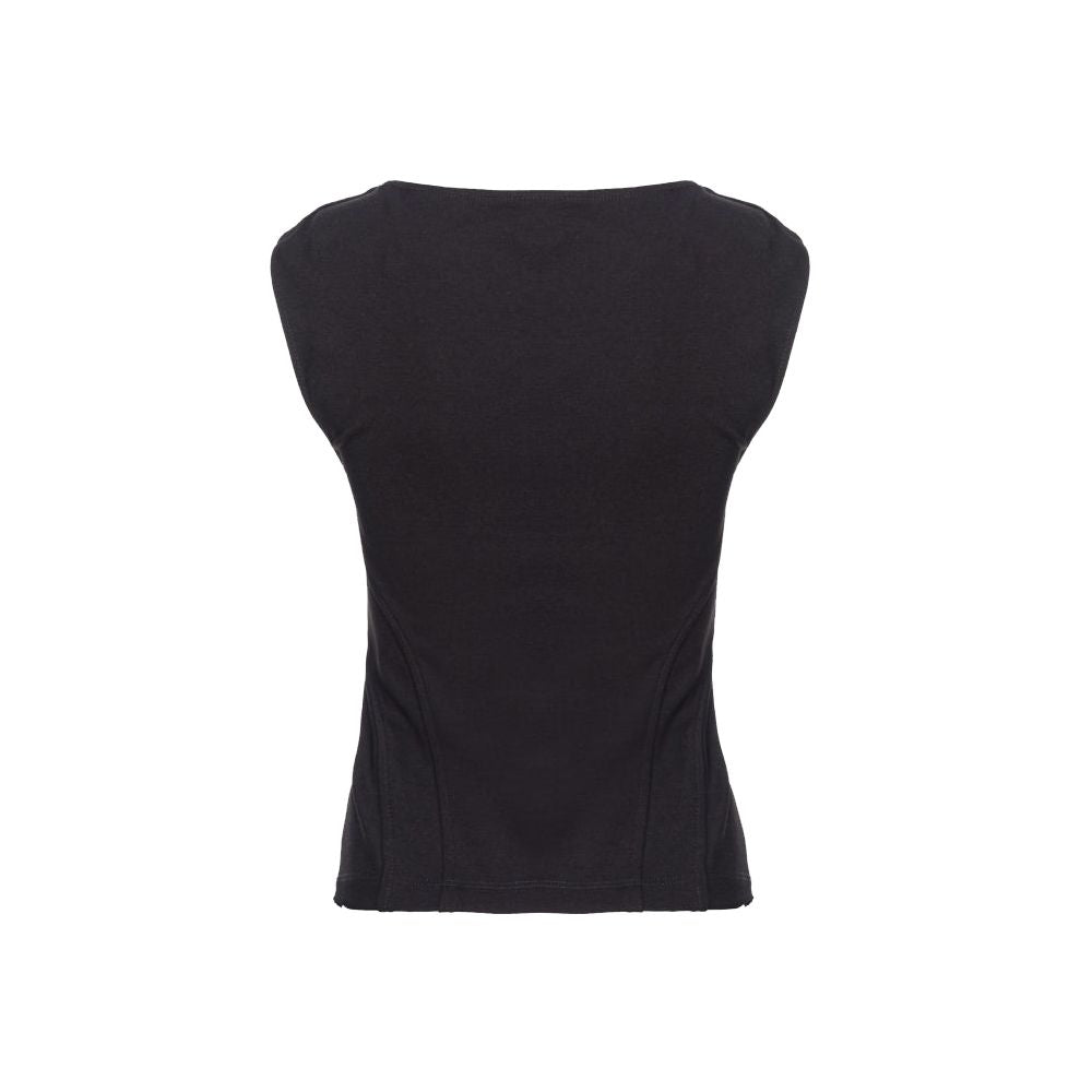 Sorte viskosetoppe og t-shirt