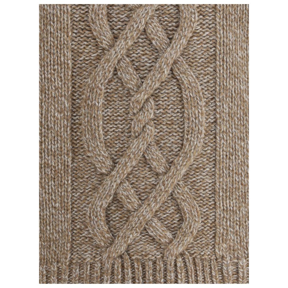 سترة من خيوط منسوجة