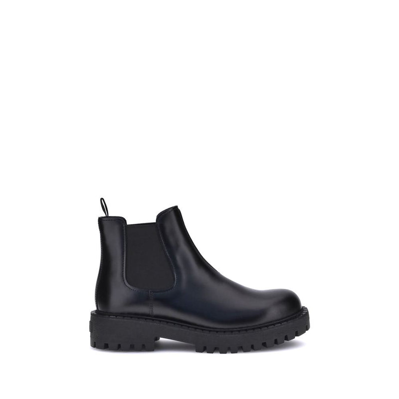 Black Calf Leather Bos Taurus Chelsea Boots