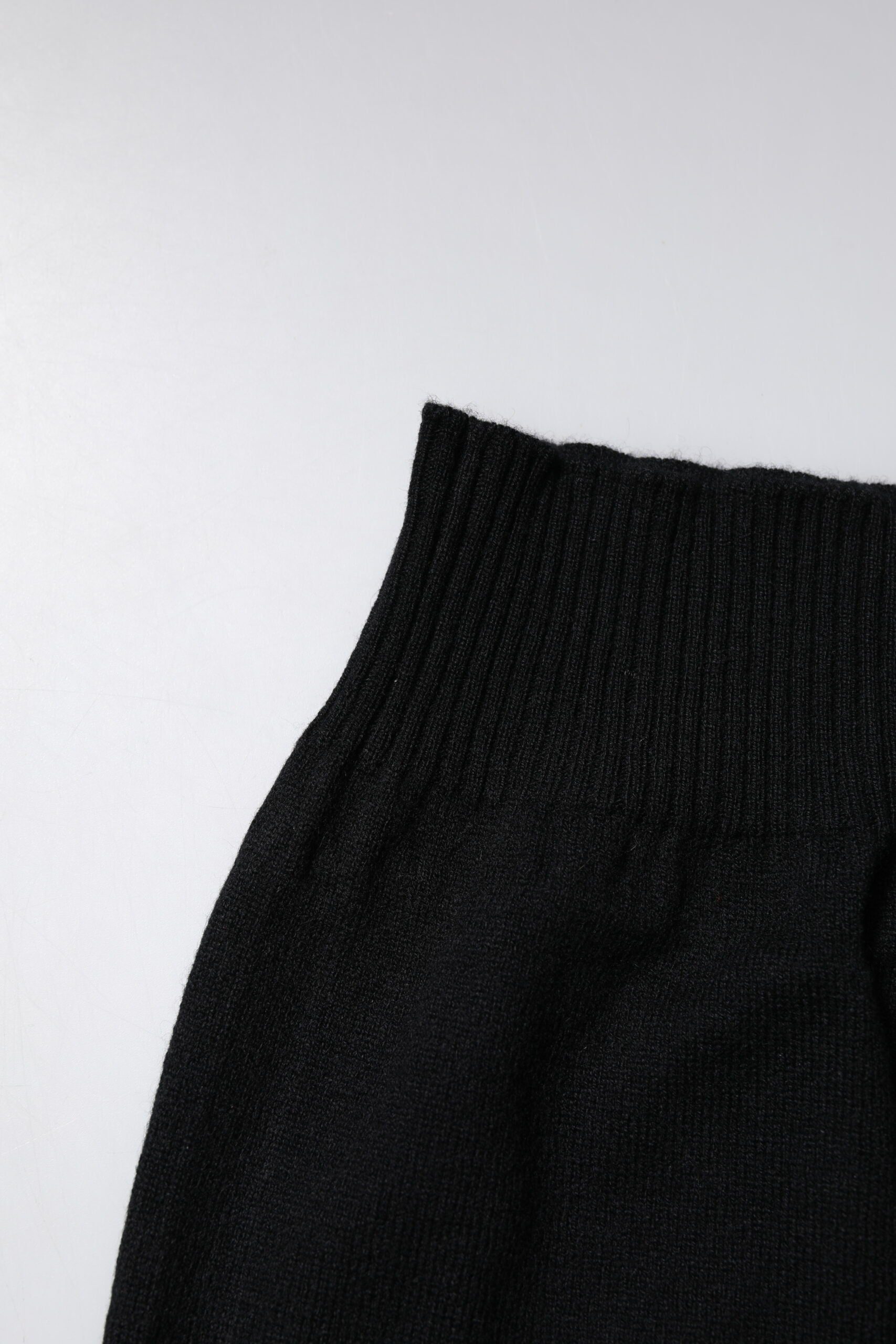 Black Cashmere Knitted Neck Warmer Foulard Scarf-Dolce & Gabbana-LabelTerrace.com