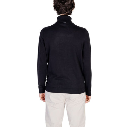 Black Cotton Turtleneck