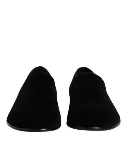 حذاء رسمي سهل الارتداء من المخمل الأسود