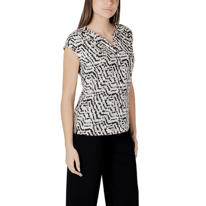 Cream Cotton T-Shirt