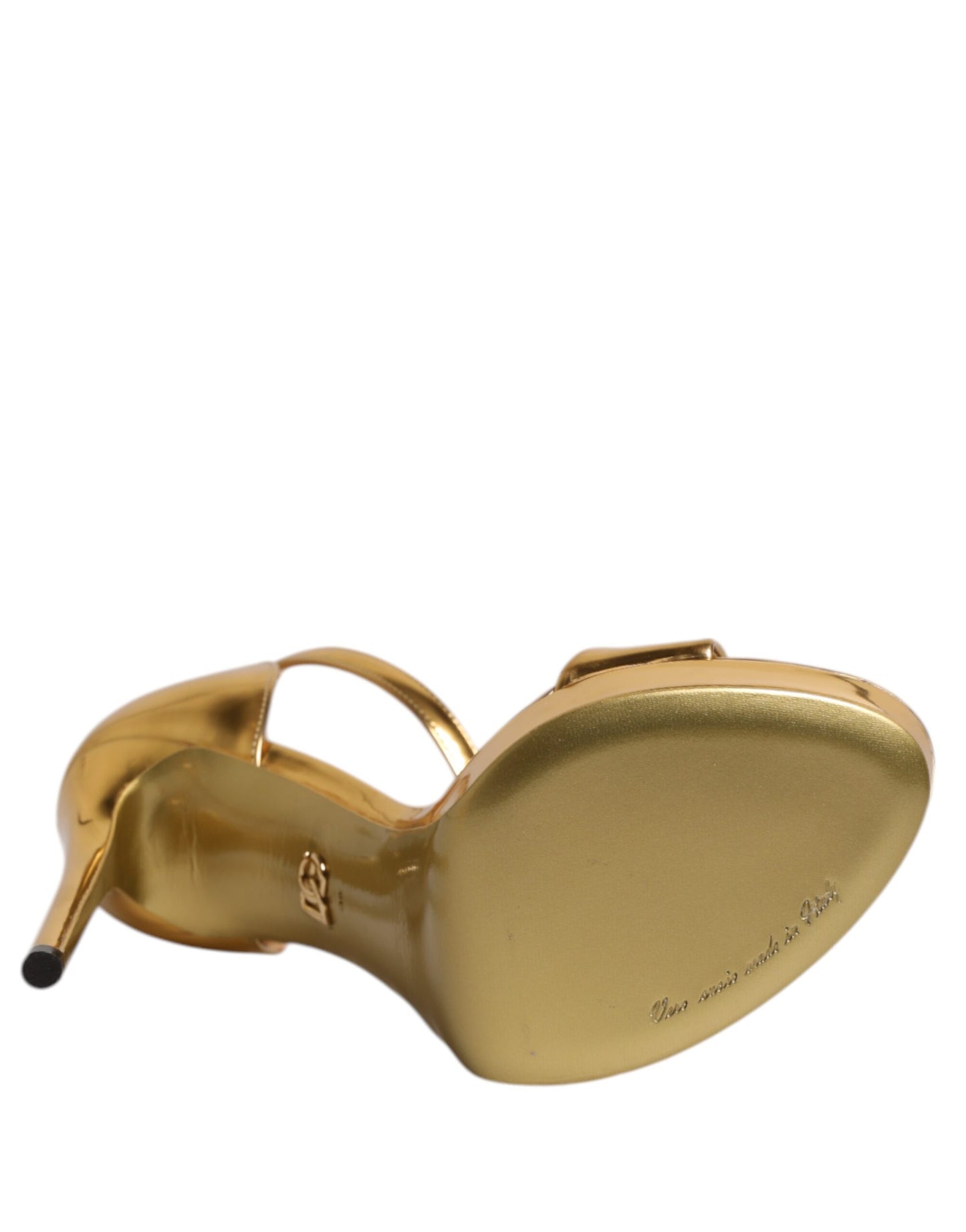 حذاء كيرا صندل بكعب عالٍ من الجلد الذهبي