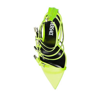 صنادل ذات رؤوس رفيعة